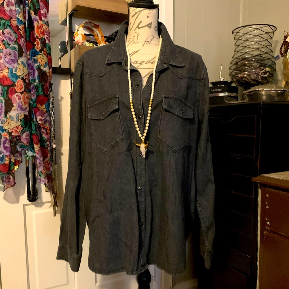 NWT Gap brand women’s black denim button down top